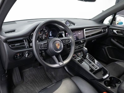 2023 Porsche Macan Macan (MY23)