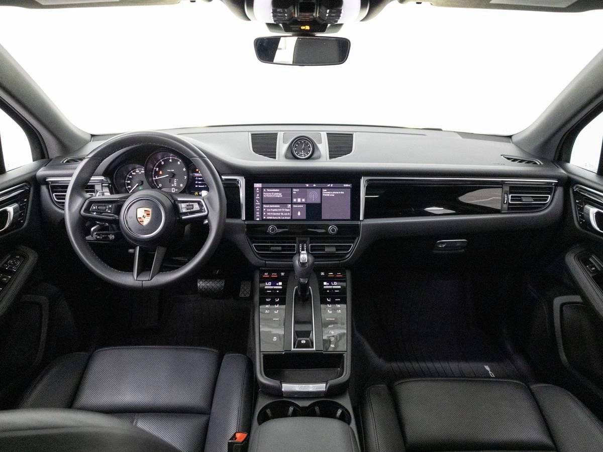 2023 Porsche Macan Macan (MY23)