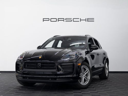 2025 Porsche Macan Base