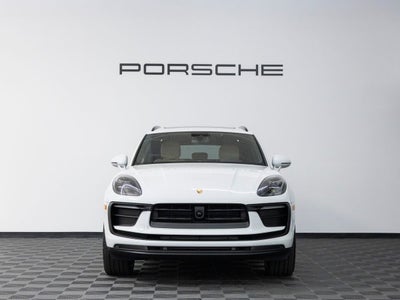 2026 Porsche Macan Macan