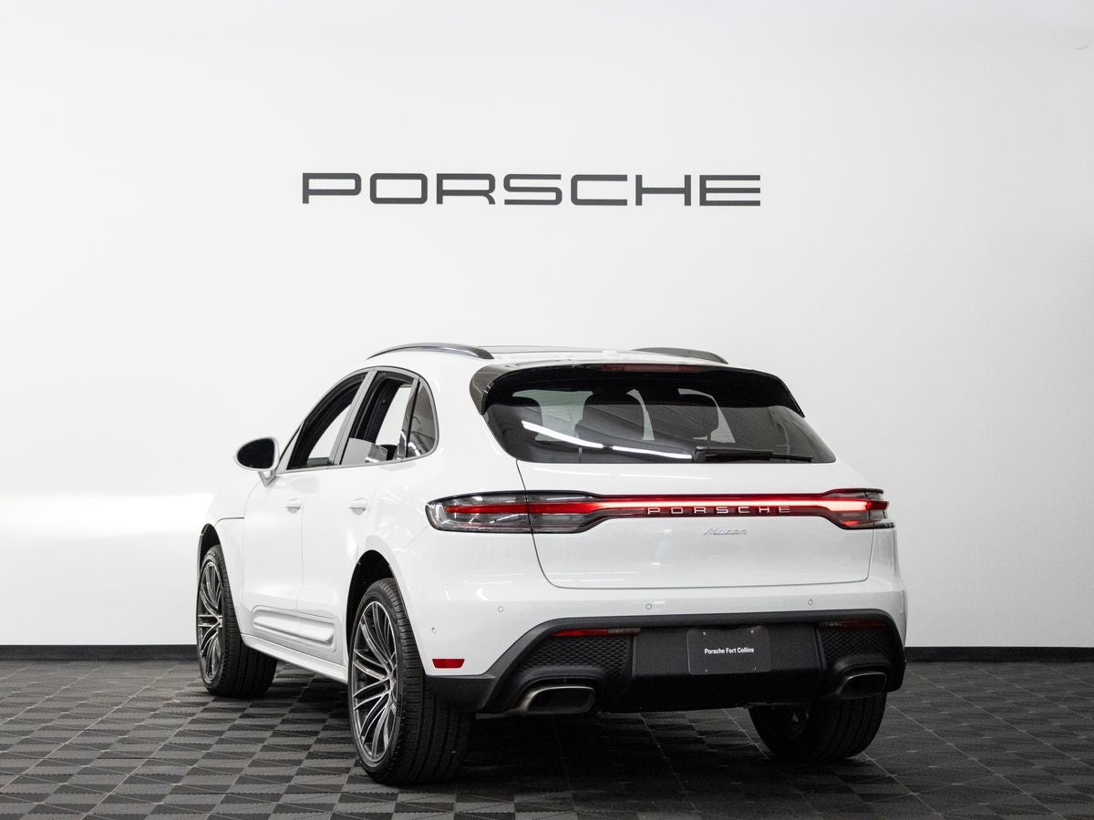 2026 Porsche Macan Macan