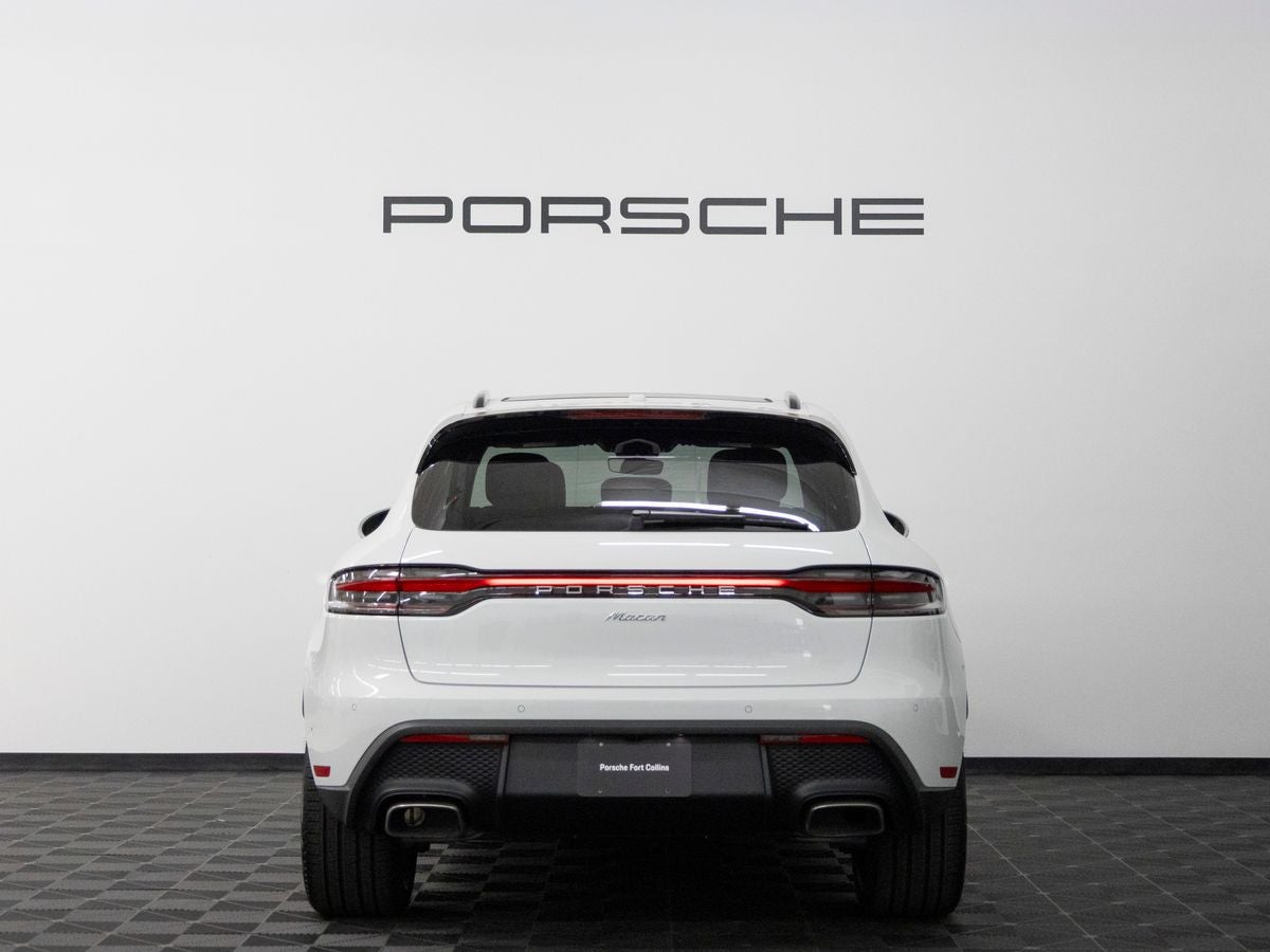 2026 Porsche Macan Macan