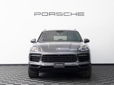 2023 Porsche Cayenne Base