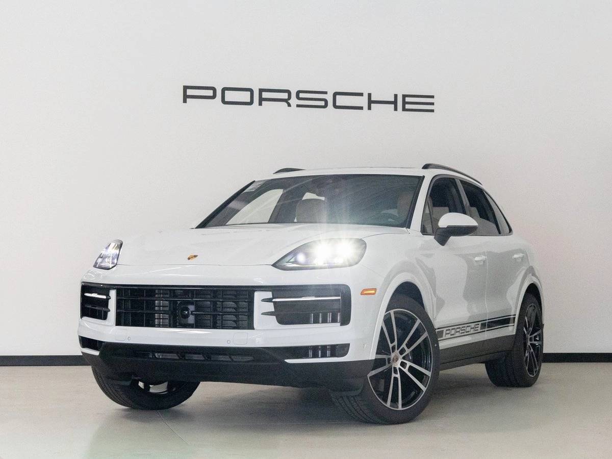 2026 Porsche Cayenne Base