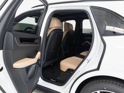 2026 Porsche Cayenne Base