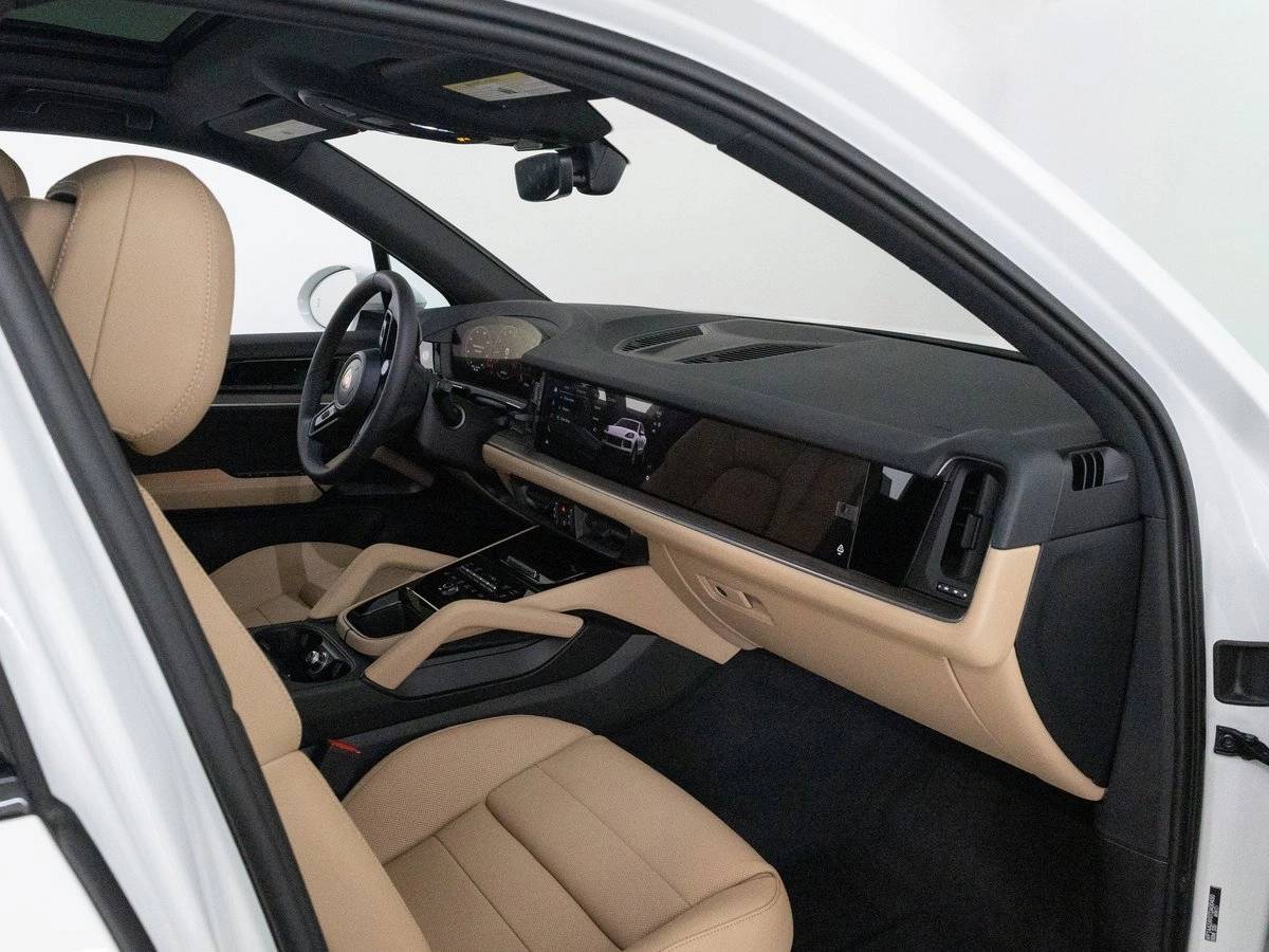 2026 Porsche Cayenne Base