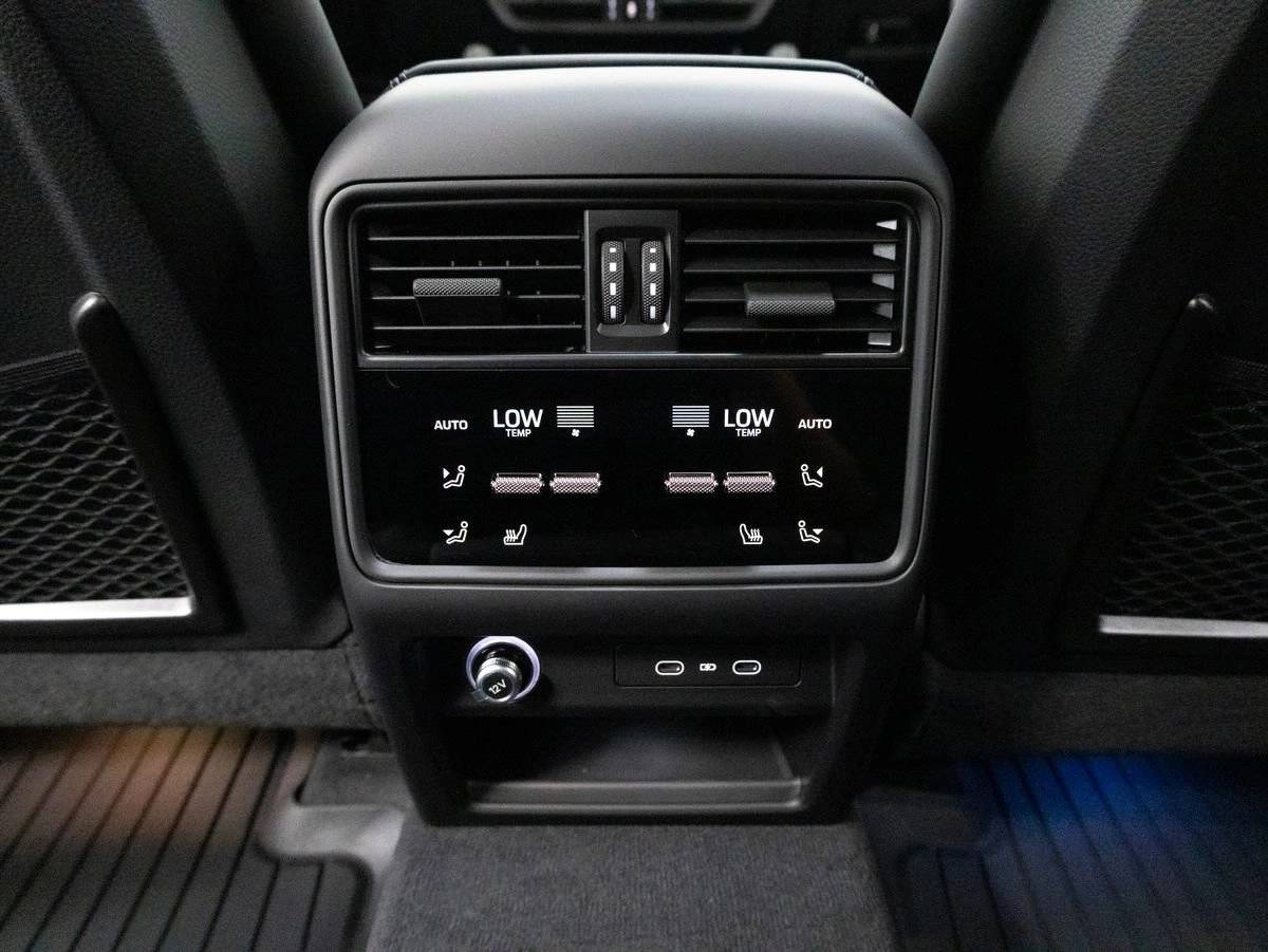 2026 Porsche Cayenne Cayenne