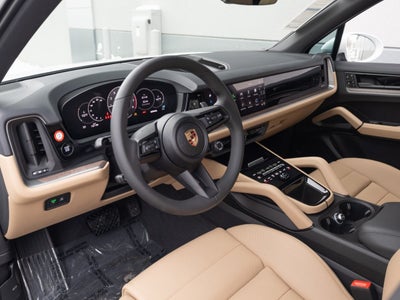 2025 Porsche Cayenne Base
