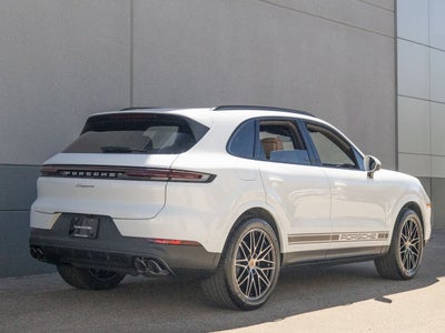 2025 Porsche Cayenne Base