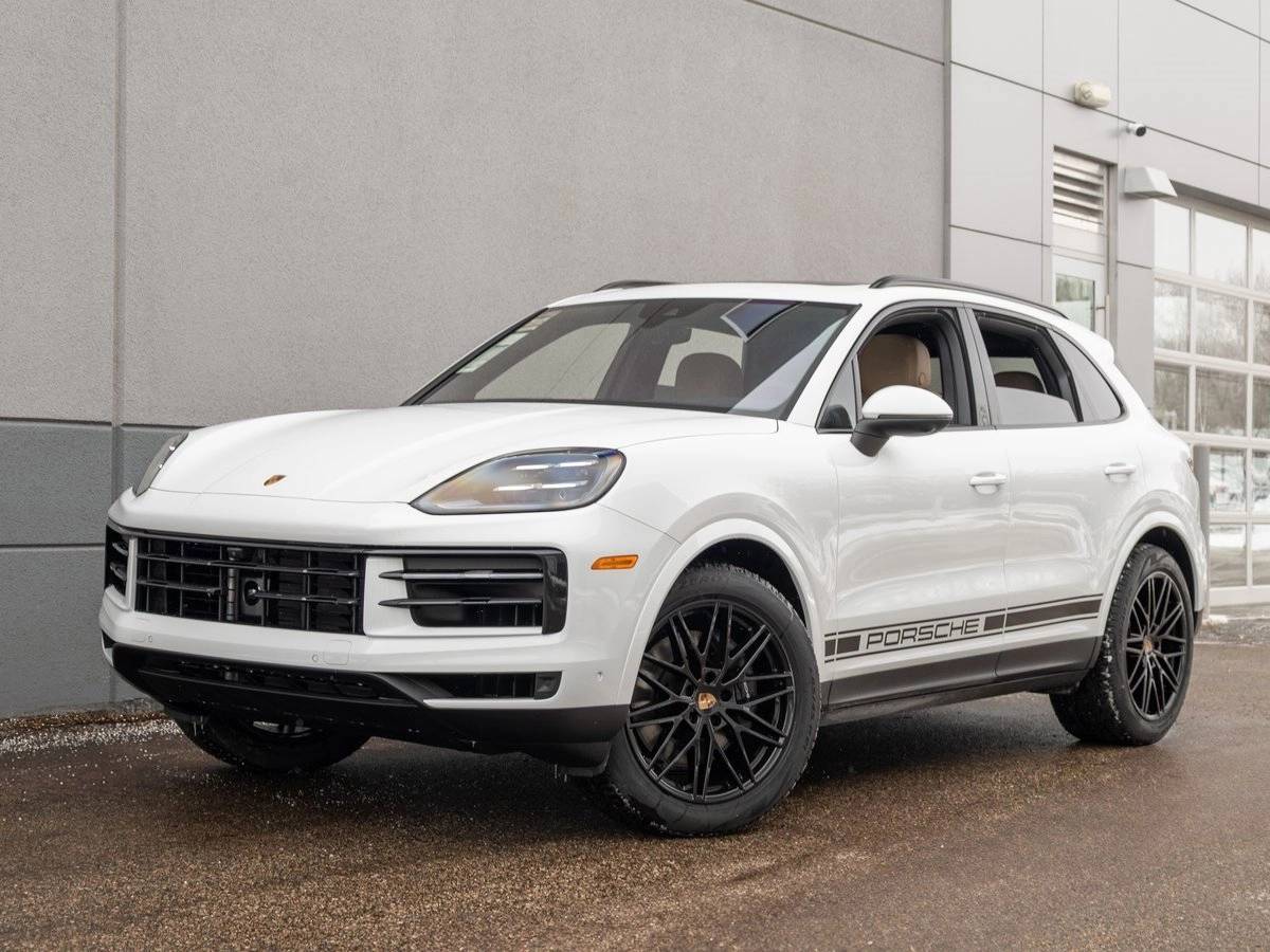 2025 Porsche Cayenne Base