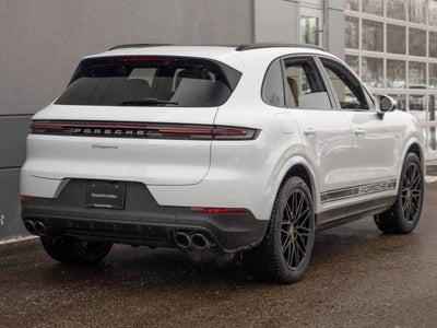 2025 Porsche Cayenne Base