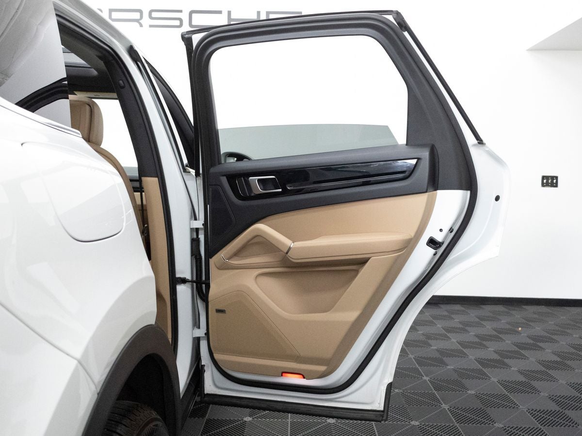 2023 Porsche Cayenne Cayenne (MY23)