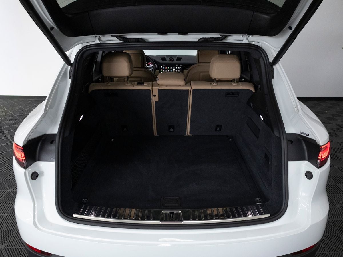 2023 Porsche Cayenne Cayenne (MY23)