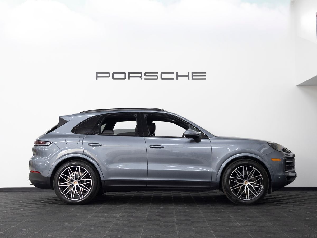2026 Porsche Cayenne Base