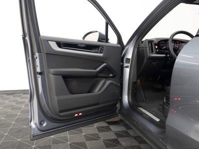 2026 Porsche Cayenne Base