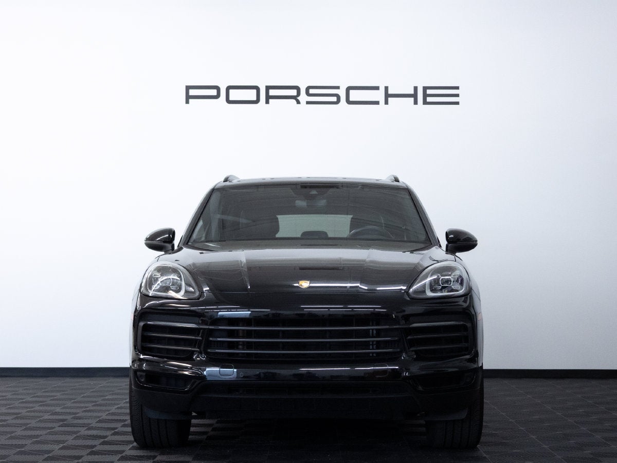 2023 Porsche Cayenne Cayenne Platinum Edition