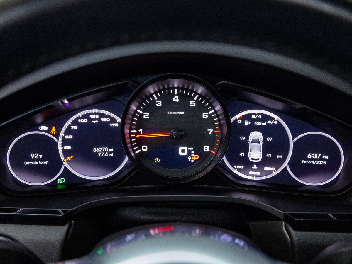 2023 Porsche Cayenne Cayenne Platinum Edition