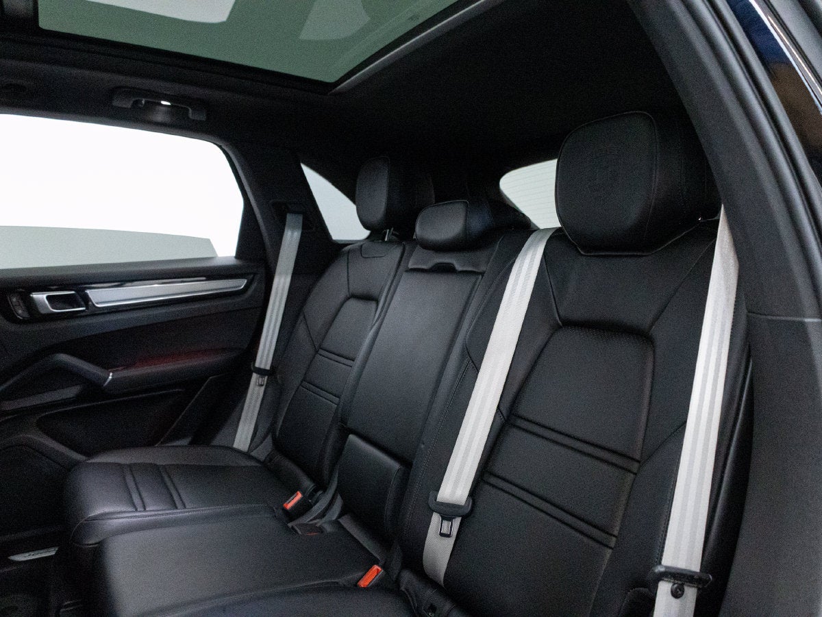 2023 Porsche Cayenne Cayenne Platinum Edition
