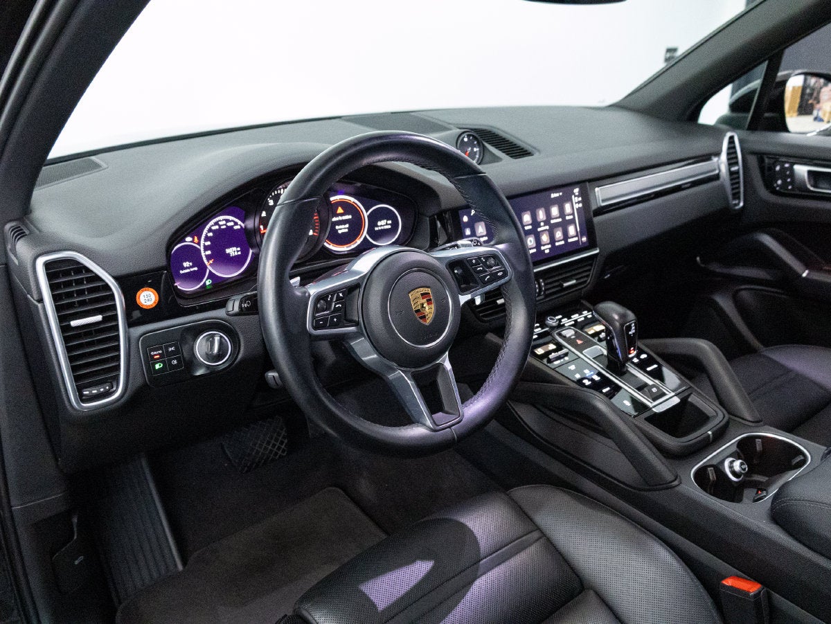2023 Porsche Cayenne Cayenne Platinum Edition