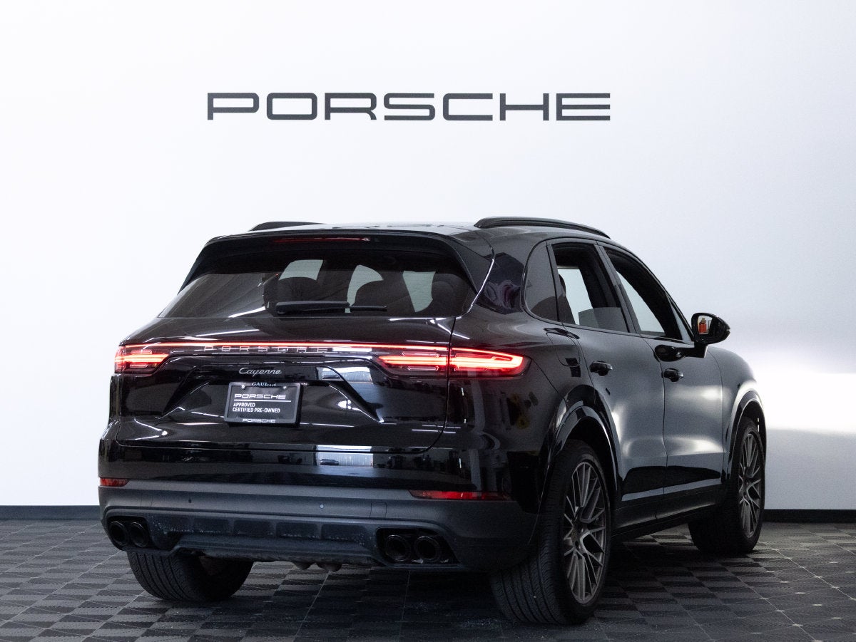 2023 Porsche Cayenne Cayenne Platinum Edition