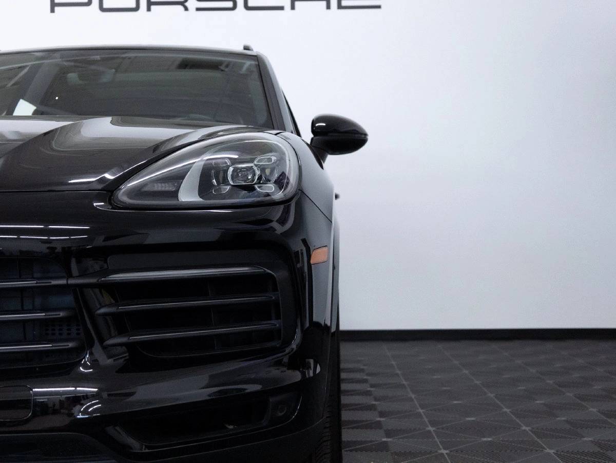 2023 Porsche Cayenne Cayenne Platinum Edition