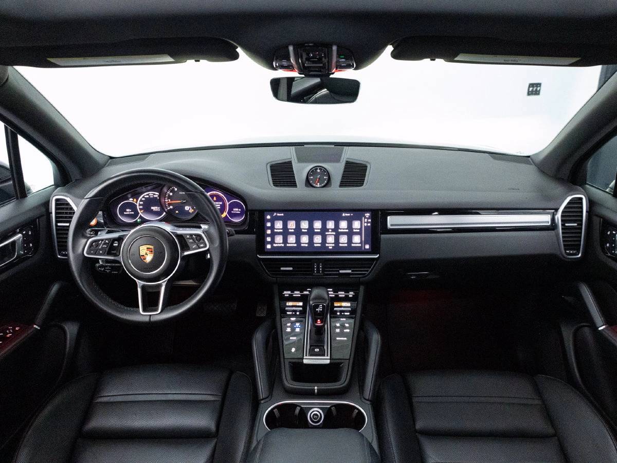 2023 Porsche Cayenne Cayenne Platinum Edition