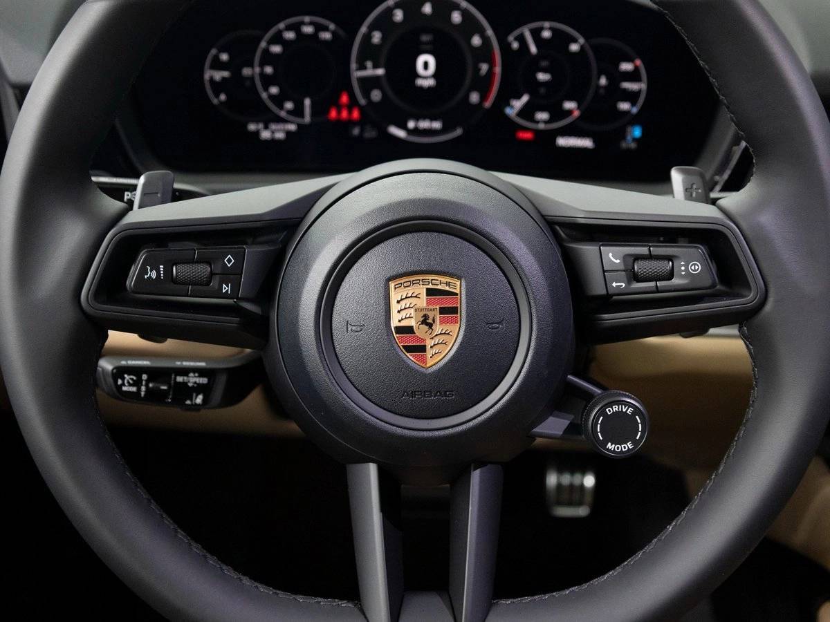 2026 Porsche Cayenne Base