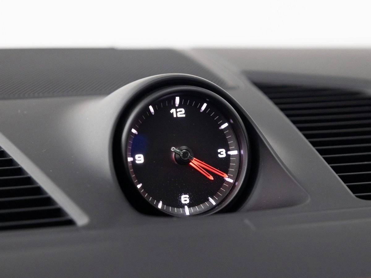 2023 Porsche Cayenne Base