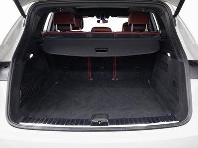2023 Porsche Cayenne Base
