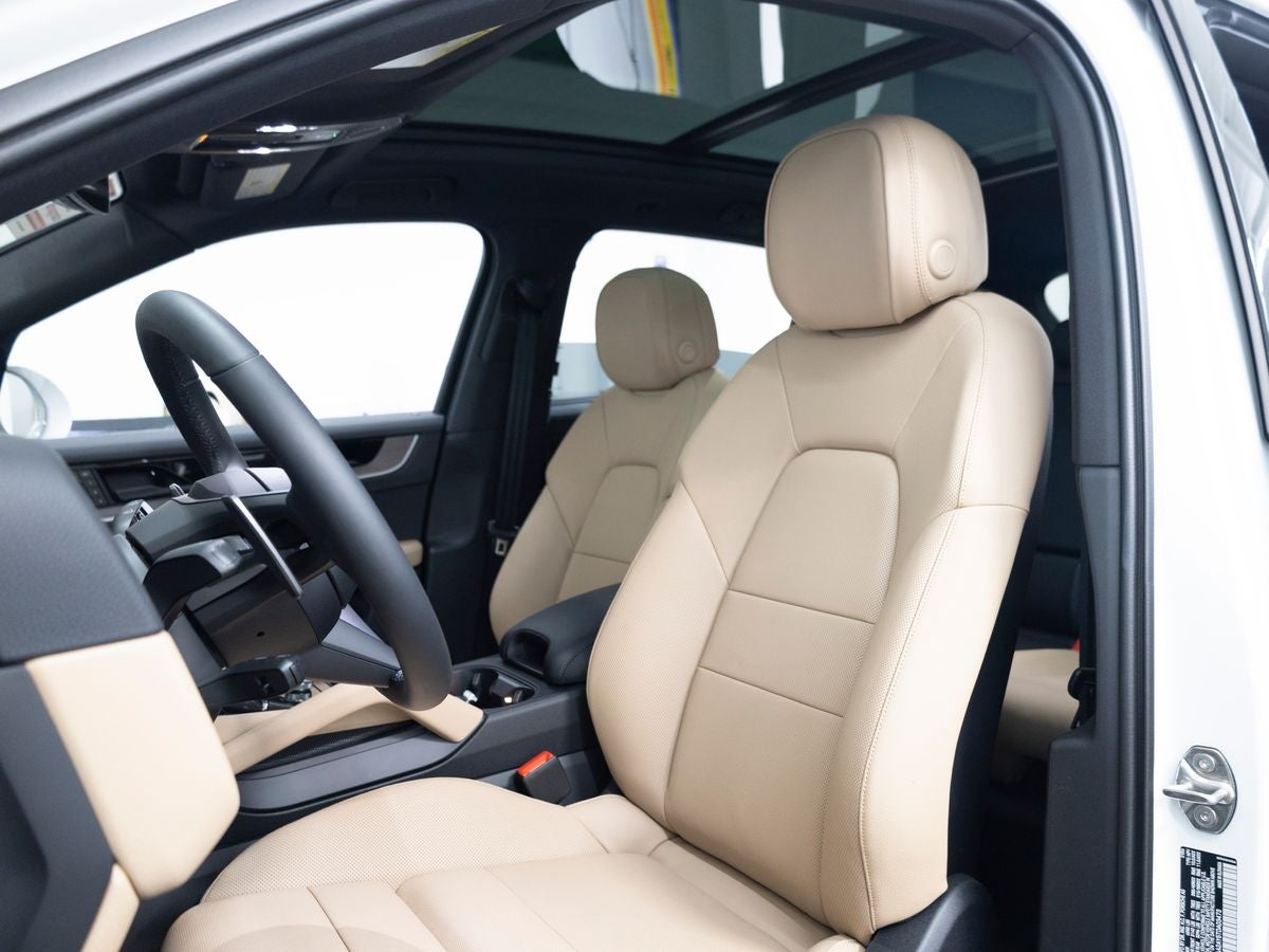 2026 Porsche Cayenne Base