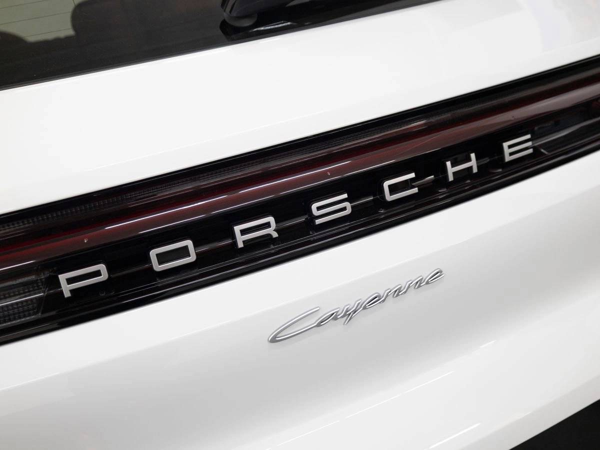 2026 Porsche Cayenne Base