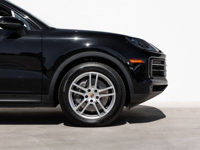 2024 Porsche Cayenne Base