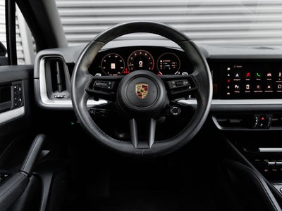 2024 Porsche Cayenne Base