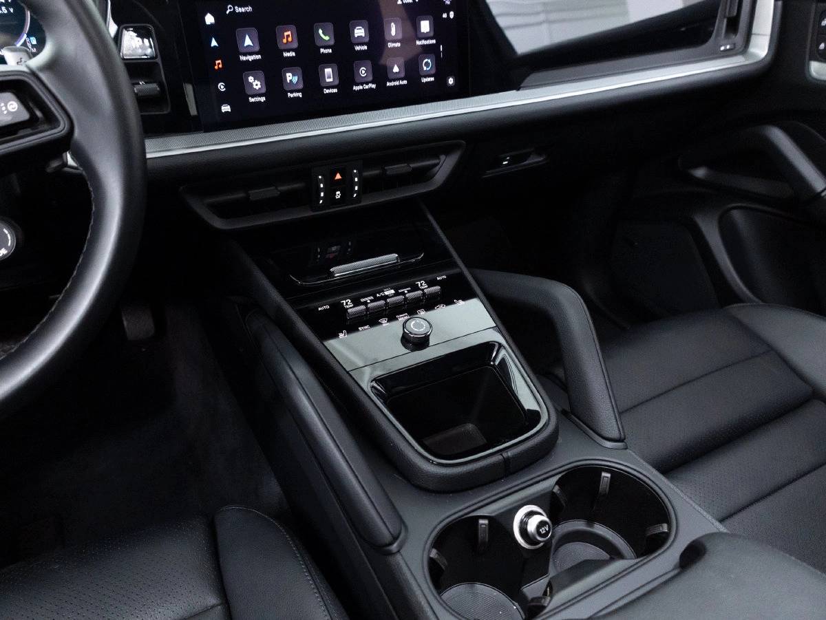2024 Porsche Cayenne Cayenne
