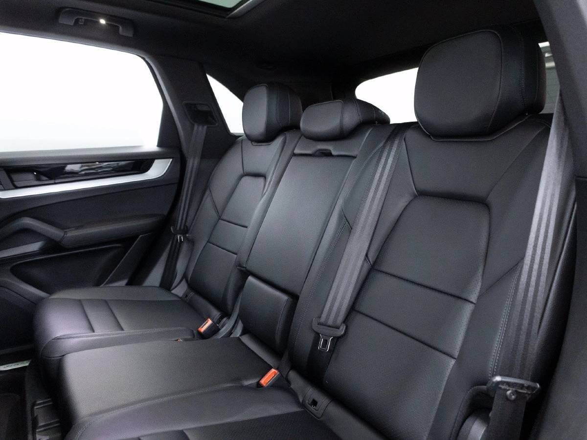 2024 Porsche Cayenne Cayenne