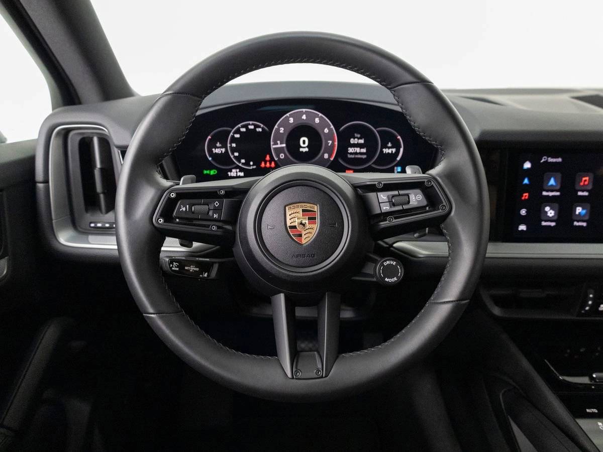 2025 Porsche Cayenne Base