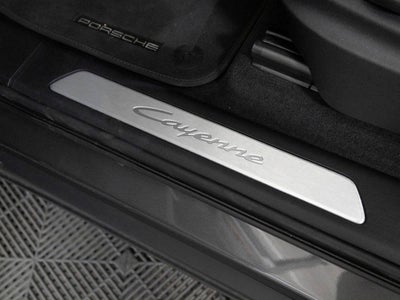 2025 Porsche Cayenne Base