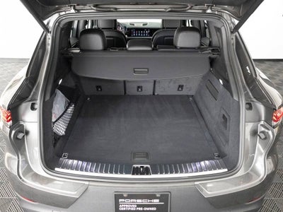 2025 Porsche Cayenne Base