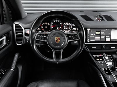 2020 Porsche Cayenne Base