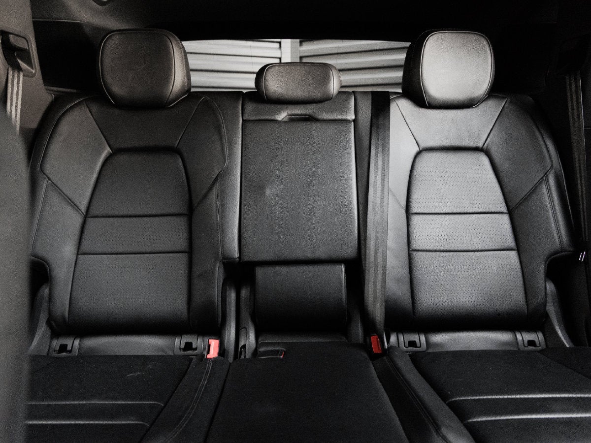 2020 Porsche Cayenne Base