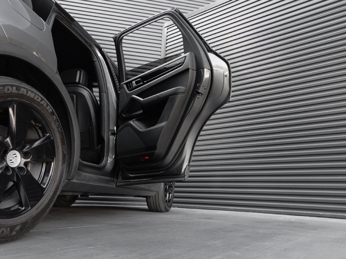 2020 Porsche Cayenne Base