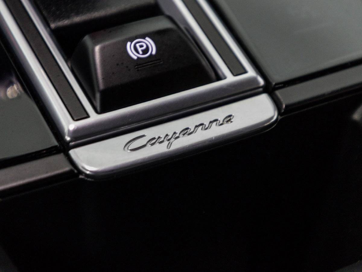 2020 Porsche Cayenne Cayenne