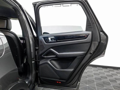 2020 Porsche Cayenne Cayenne