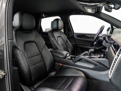 2020 Porsche Cayenne Cayenne