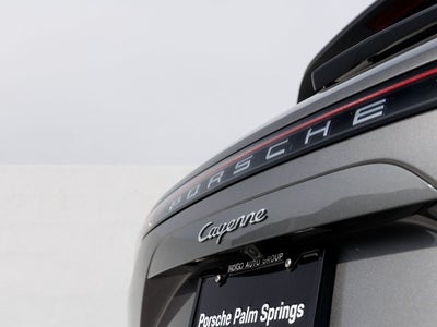 2023 Porsche Cayenne Base
