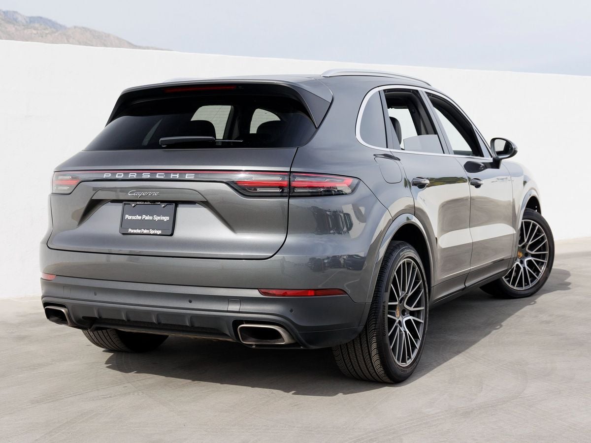 2023 Porsche Cayenne Base