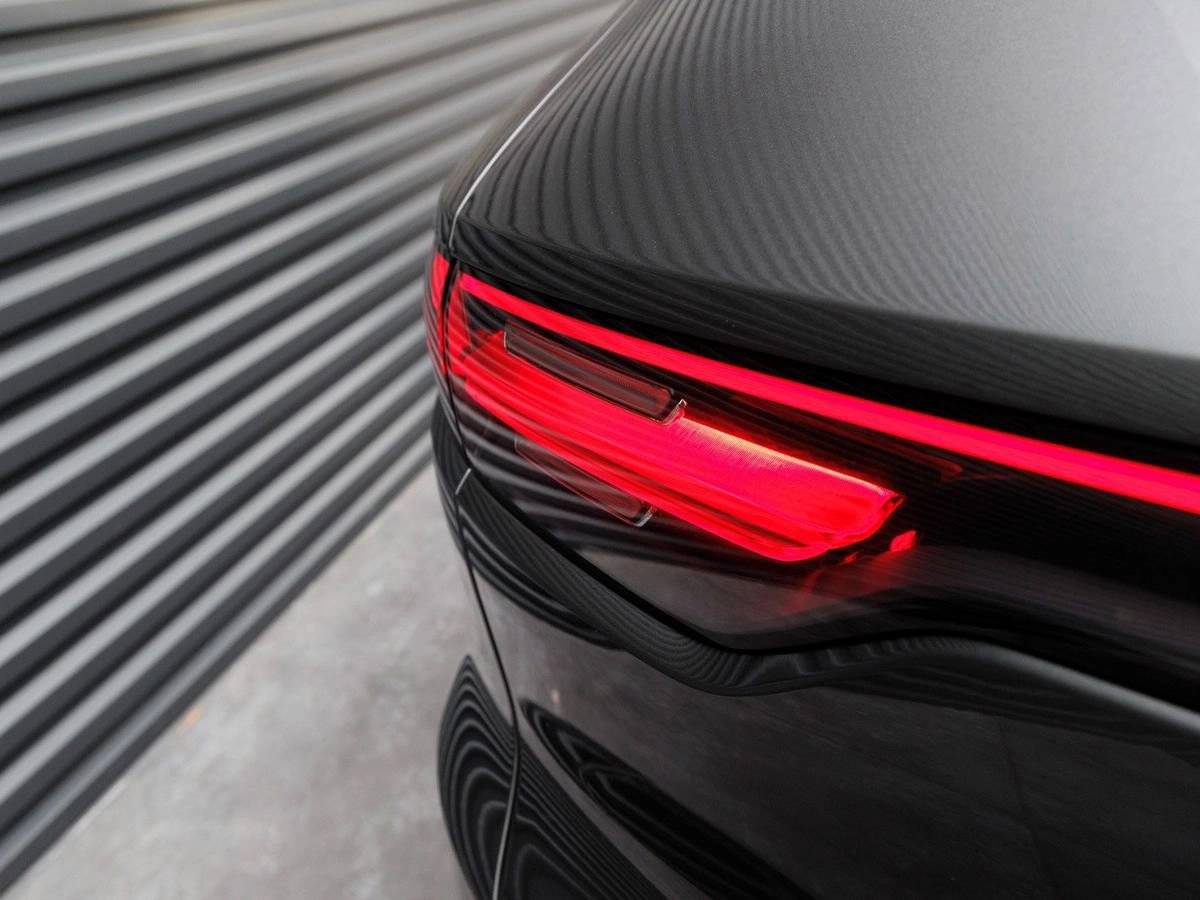 2023 Porsche Cayenne Base