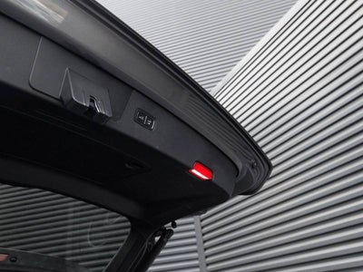 2023 Porsche Cayenne Base