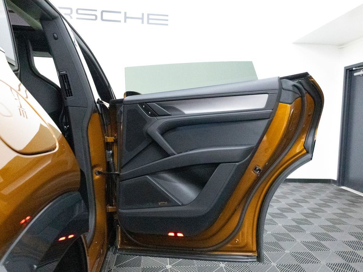 2026 Porsche Cayenne Cayenne Electric