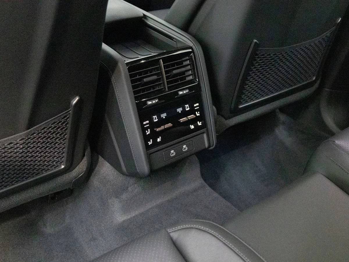 2026 Porsche Cayenne Cayenne Electric